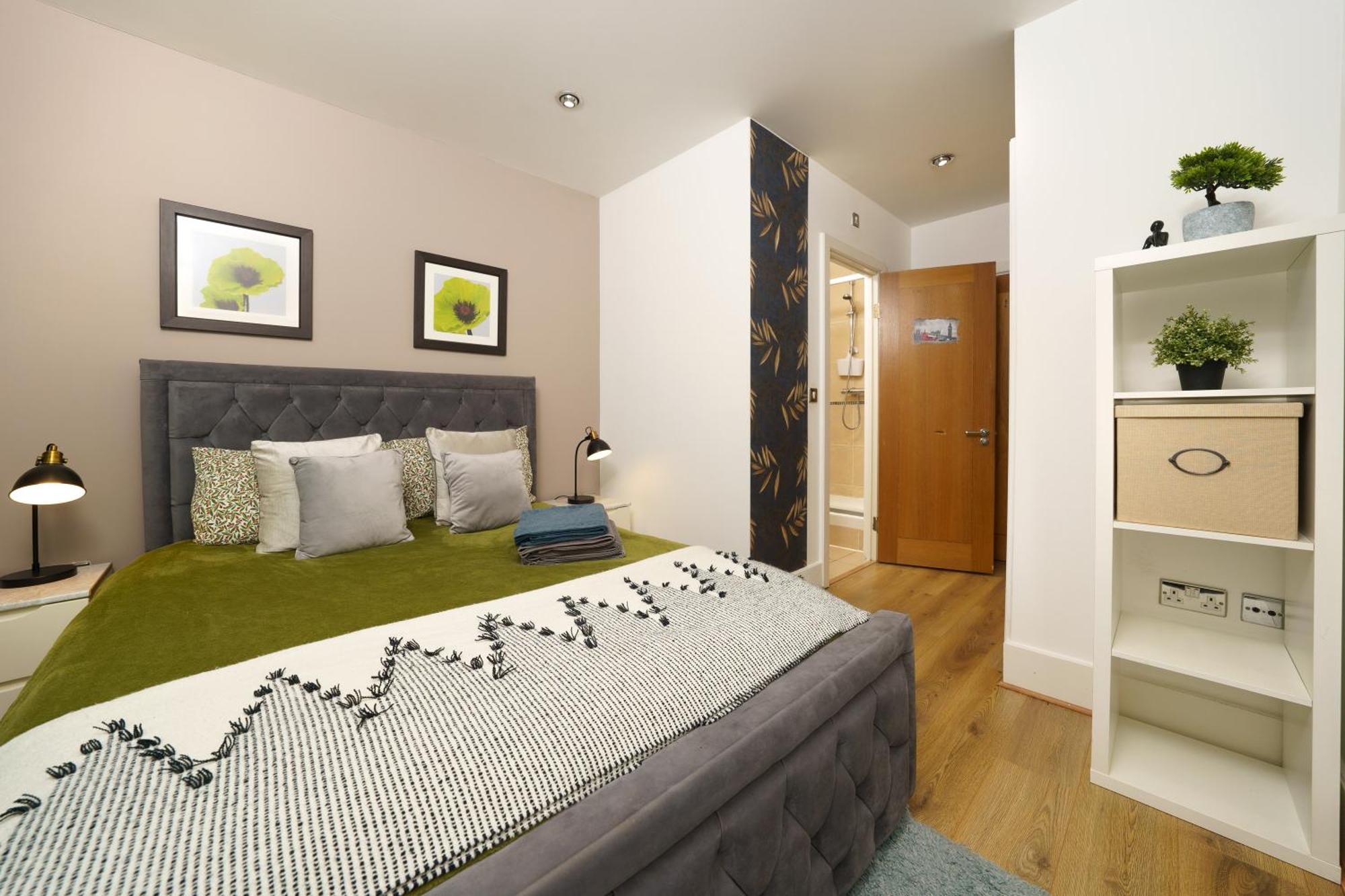 St George Wharf Apartment London Ngoại thất bức ảnh