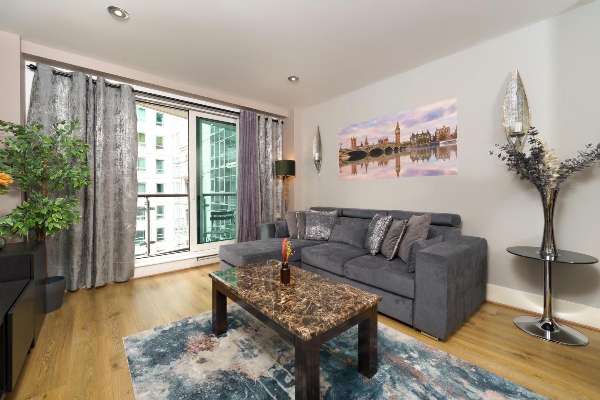 St George Wharf Apartment London Ngoại thất bức ảnh